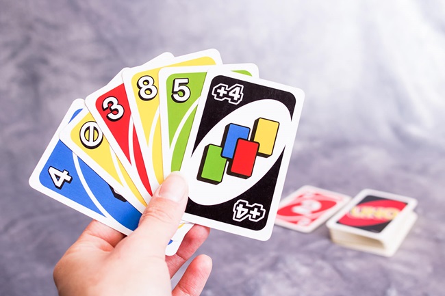 Basic rules for playing Uno
